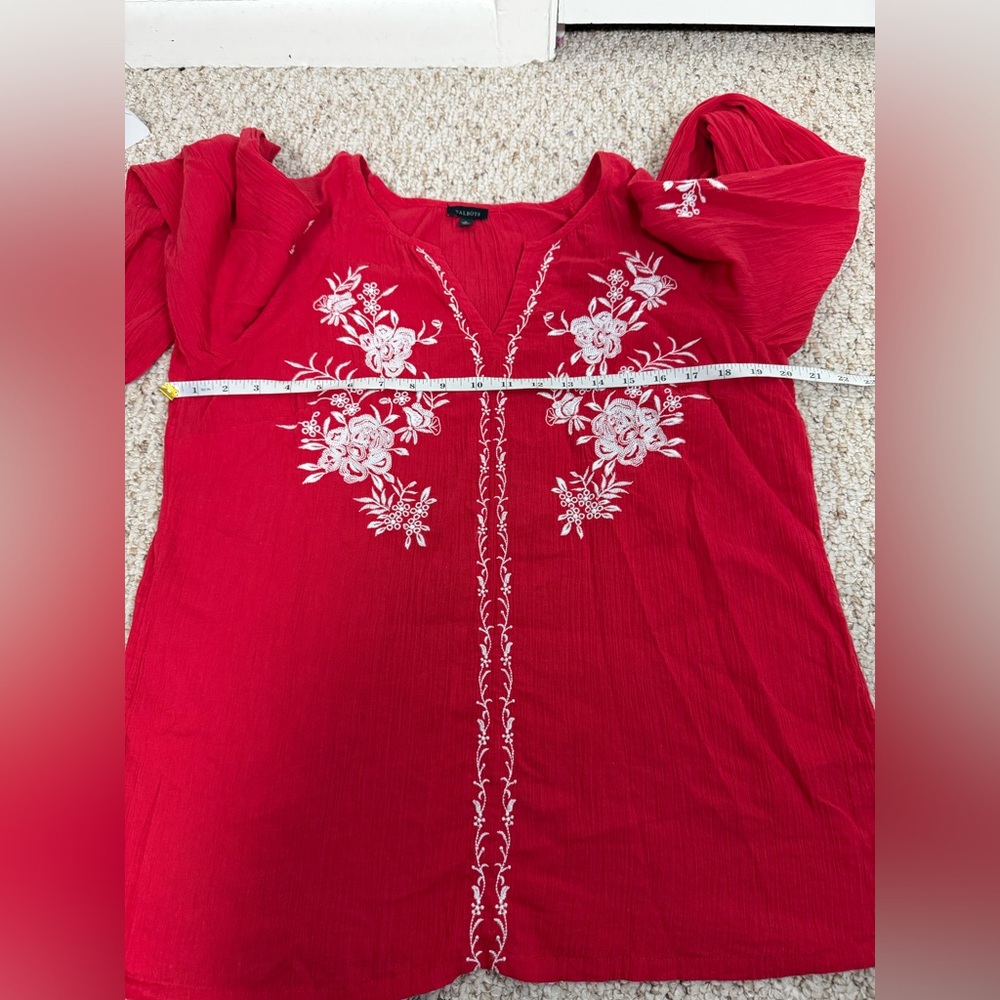 Talbots CRINKLE GAUZE EMBROIDERED POPOVER Red size M - Picture 9 of 11